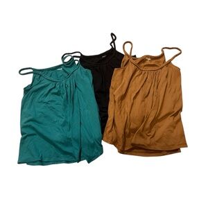 Old Navy Maternity Scoop Neck Tank Top Bundle